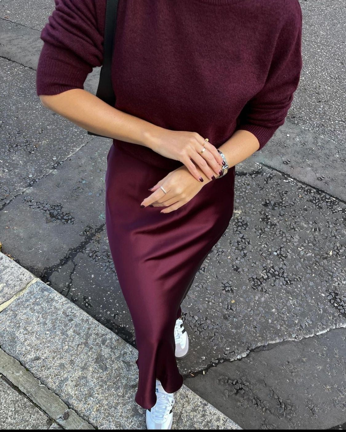 Jupe satine bordeau